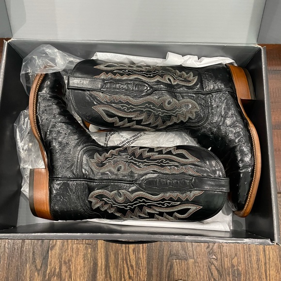 Men’s Lucchese premium Black ostrich main image 6